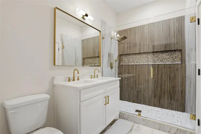 $750,000 | 1833 Edna Street, Unit AB, Arlington, TX 76010