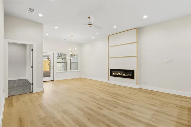 $750,000 | 1833 Edna Street, Unit AB, Arlington, TX 76010