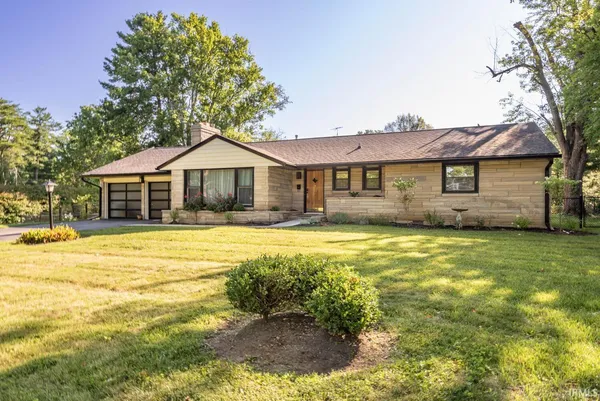 $3,000 | 2420 North Fritz Drive, Bloomington, IN 47408