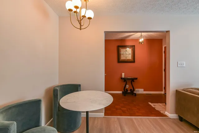 $3,000 | 2420 North Fritz Drive, Bloomington, IN 47408