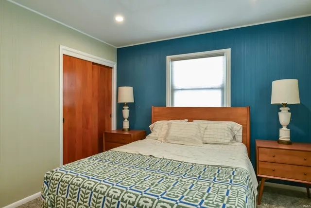 $3,000 | 2420 North Fritz Drive, Bloomington, IN 47408