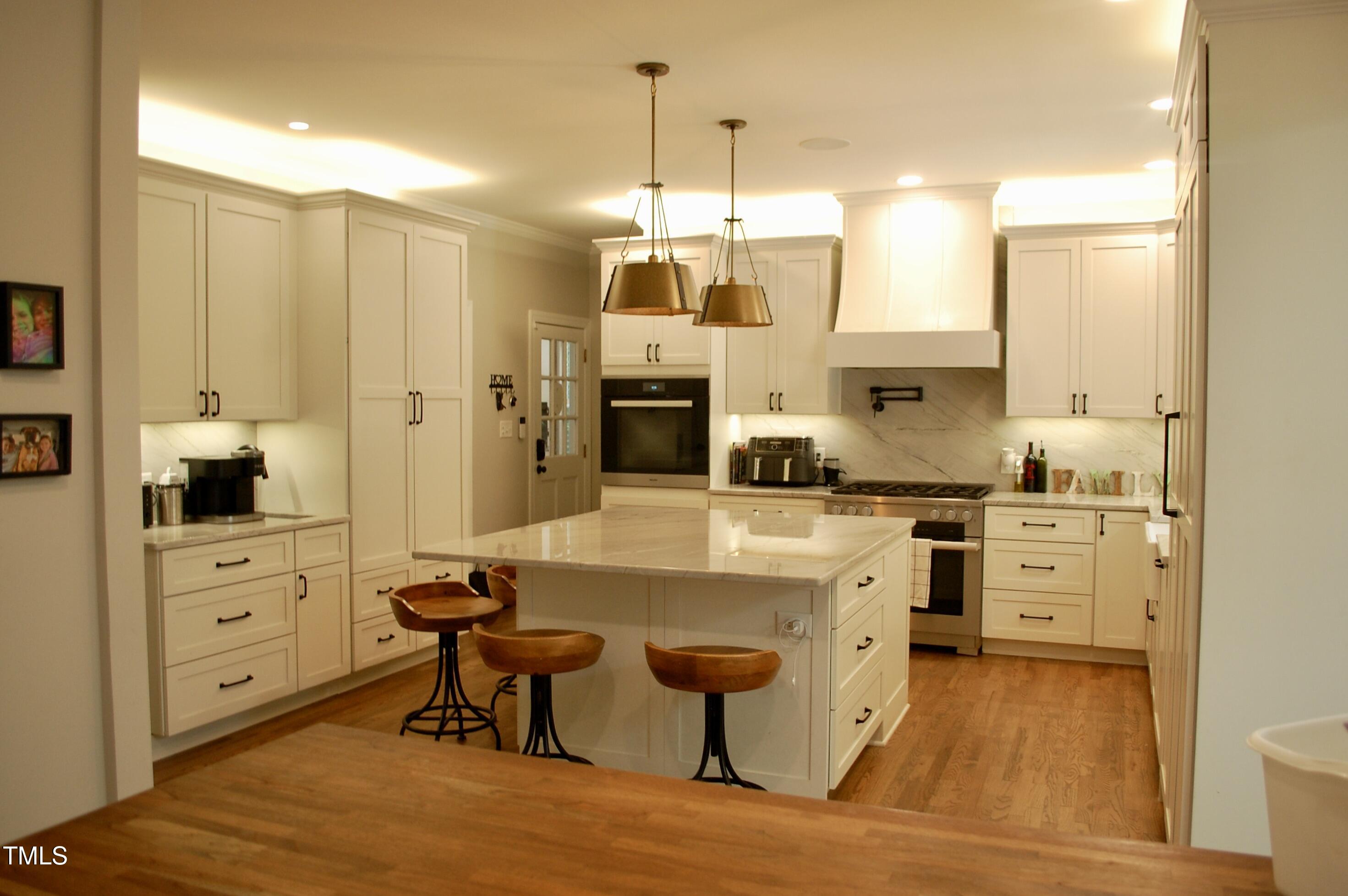 2216 Countrywood Road North Raleigh, NC 27615 - Photo 5 of 22 DSC_0008 2