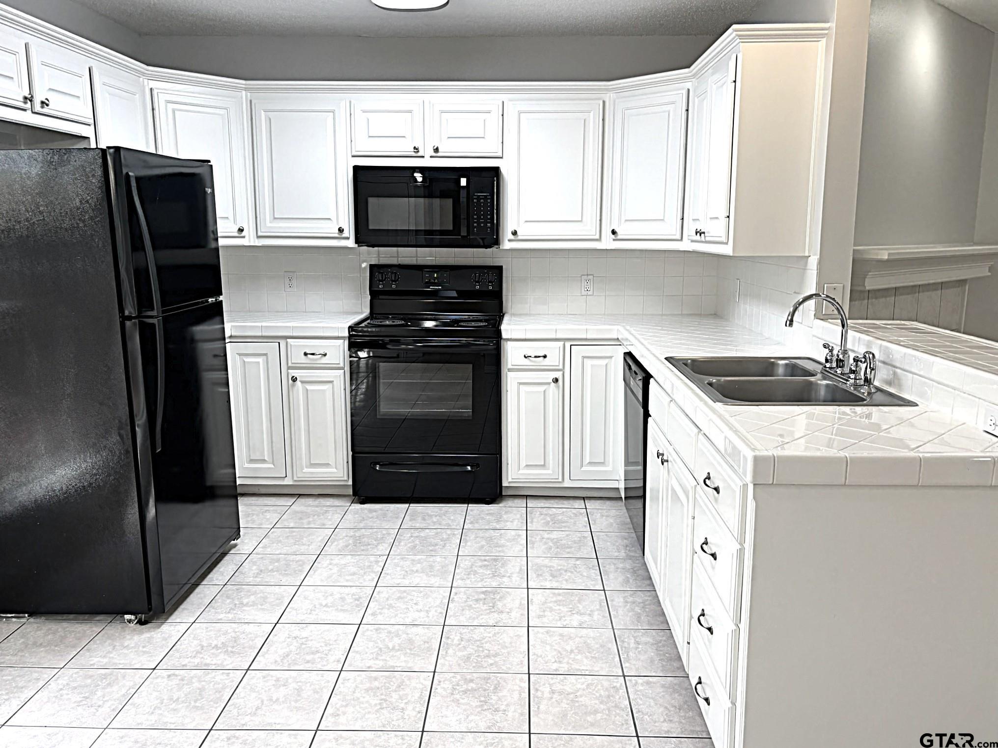 2011 Villa Drive Tyler, TX 75703 - Photo 11 of 30