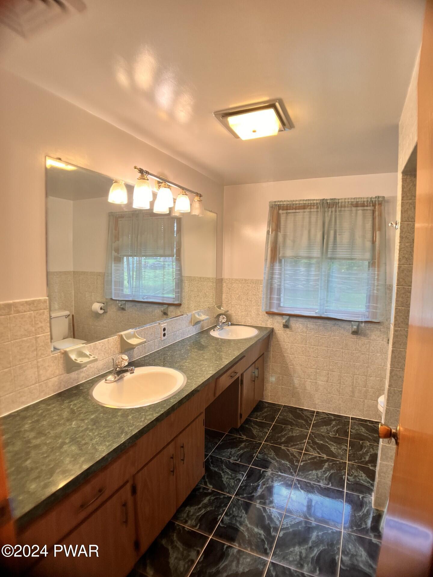 203 2nd Street Forest City, PA 18421 - Photo 36 of 45 thumbnail_IMG_7087