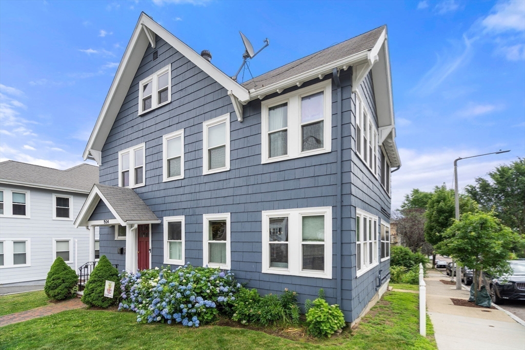 1504 Centre Street, Unit 1 Boston, MA 02131 - Photo 9 of 31