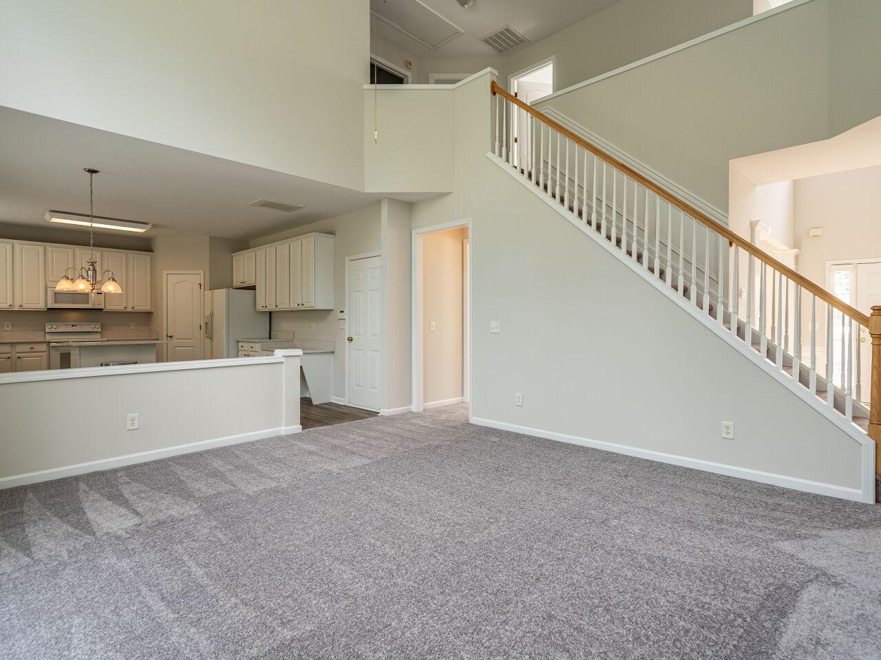 5404 Glorietta Circle Raleigh, NC 27613 - Photo 11 of 39 Photo #24