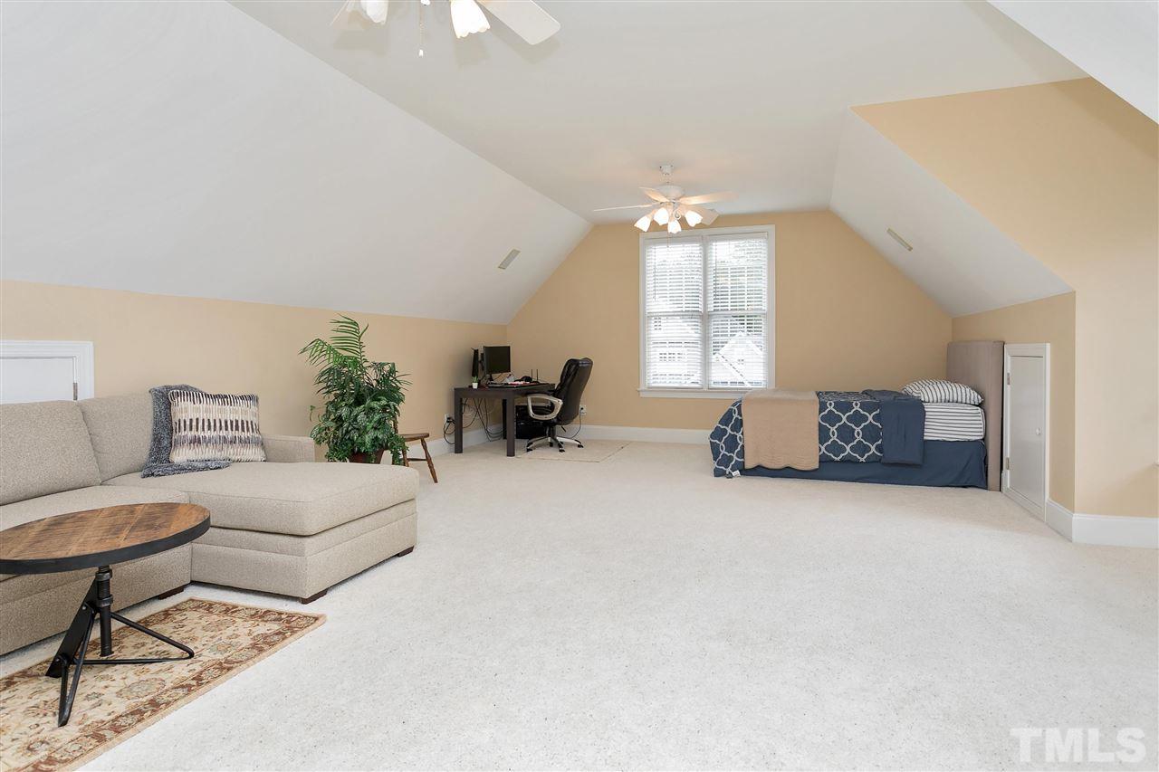 2516 Hunters Meadow Lane Raleigh, NC 27606 - Photo 28 of 30 Gallery Image 28