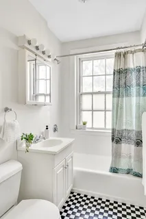 $679,000 | 393 Broadway, Unit 10, Cambridge, MA 02139