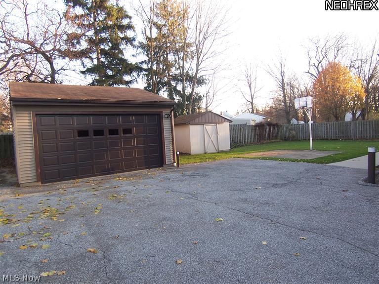 6063 Pearl Road Parma Heights, OH 44130 - Photo 11 of 25 Gallery Image 11