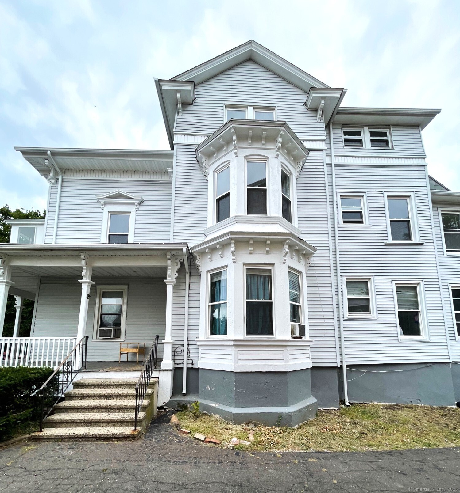 303 Lexington Avenue, Unit 2 New Haven, CT 06513 - Photo 4 of 11