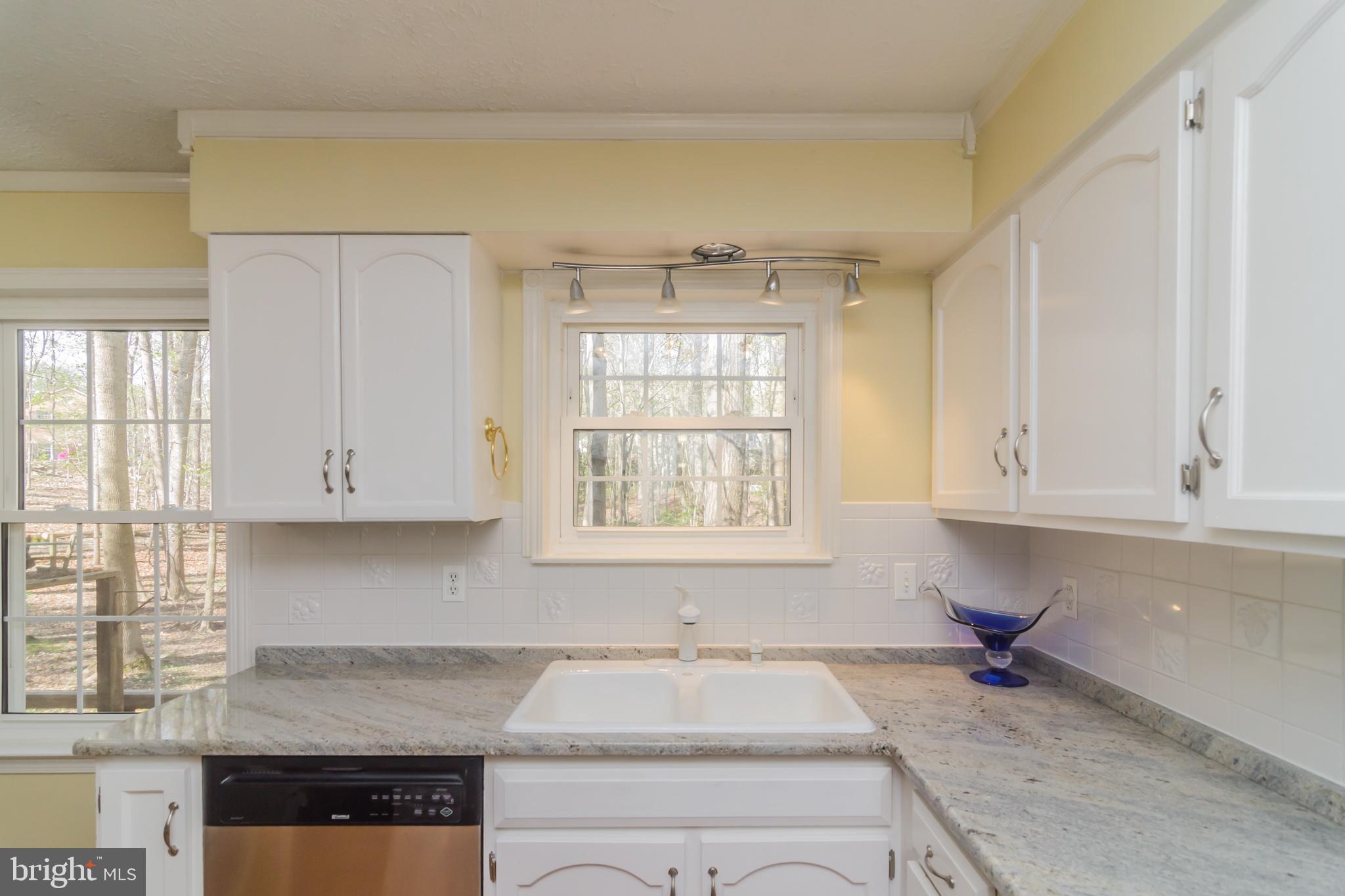 7602 Modisto Lane Springfield, VA 22153 - Photo 16 of 33 Gallery Image 16