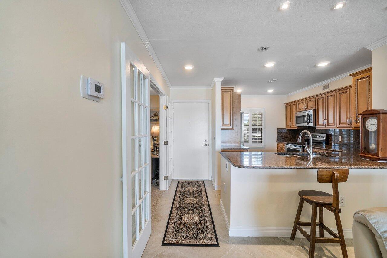 1950 Southwest Palm City Road, Unit 1206 Stuart, FL 34994 - Photo 7 of 38 003-1950SouthwestPalmCityRoad-Stuart-FL-