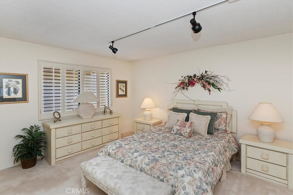 548 Vía La Paloma Riverside, CA 92507 - Photo 26 of 39