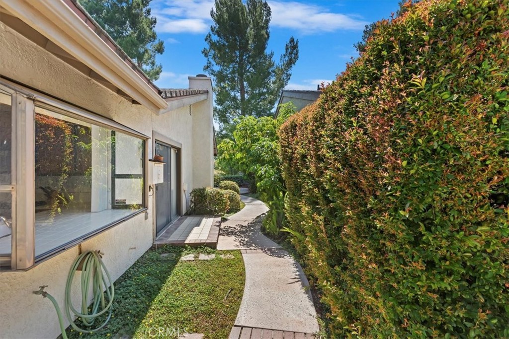 548 Vía La Paloma Riverside, CA 92507 - Photo 31 of 39