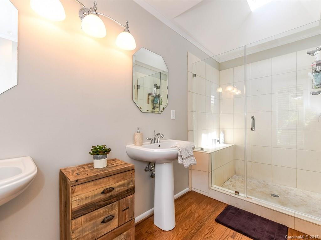 4930 Pine Ridge Road Charlotte, NC 28226 - Photo 13 of 24 Gallery Image 13