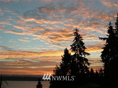 10740 Southwest Cowan Road Vashon, WA 98070 - Photo 1 of 1 Gallery Image 1