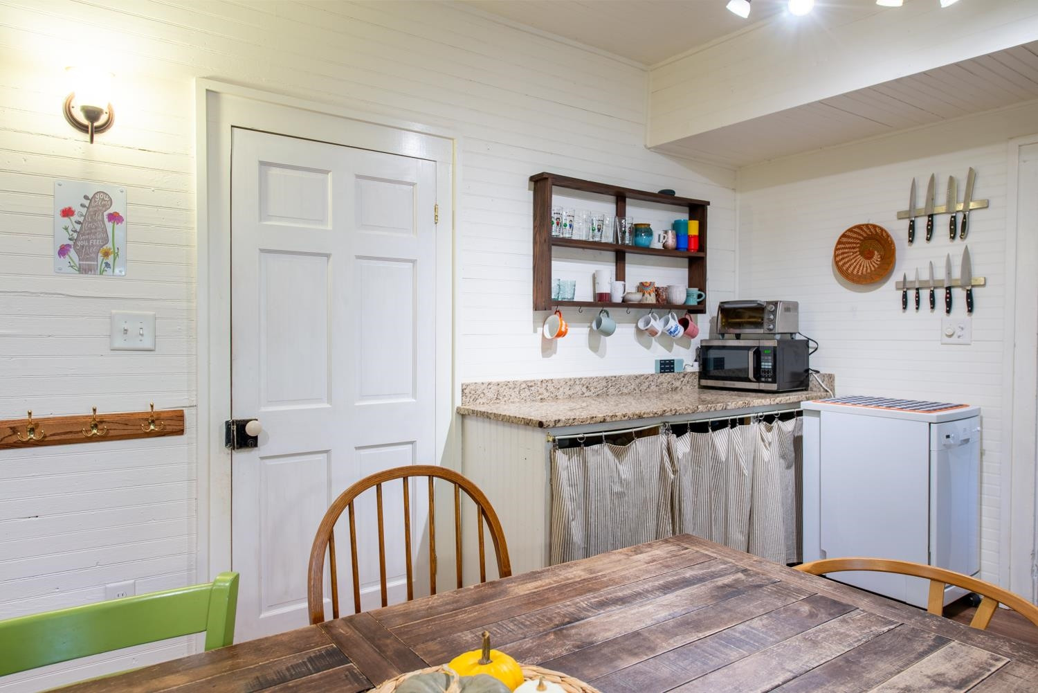 2417 Hodges Road Burlington, NC 27217 - Photo 8 of 30 a bedroom with furniture and a window