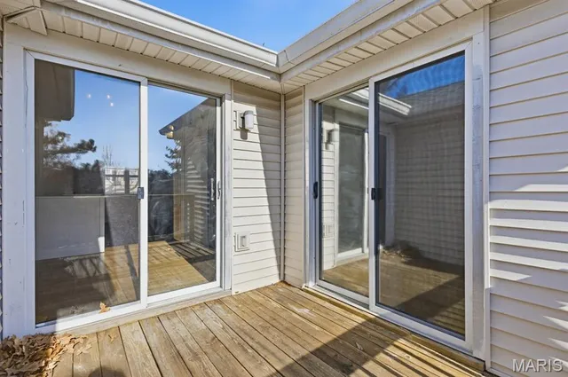 $189,900 | 1624 East Swan Circle, Brentwood, MO 63144