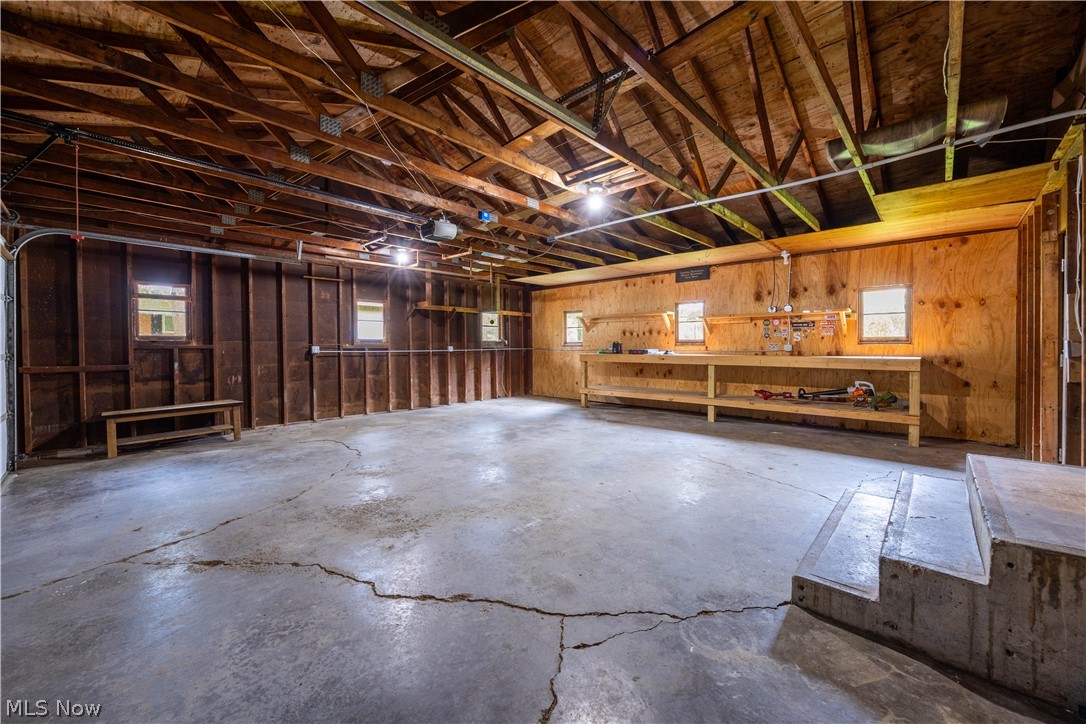 13095 Navarre Road Southwest Beach City, OH 44608 - Photo 23 of 35 Gallery Image 23