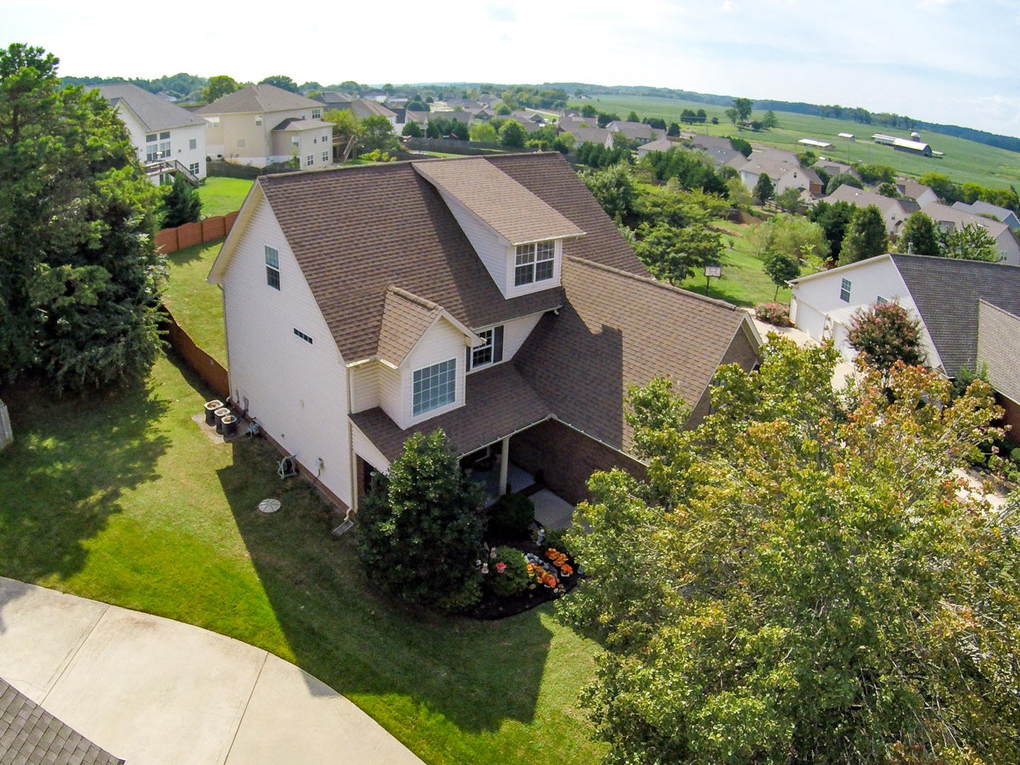12604 Clear Ridge Road Knoxville, TN 37922 - Photo 4 of 38 Gallery Image 4