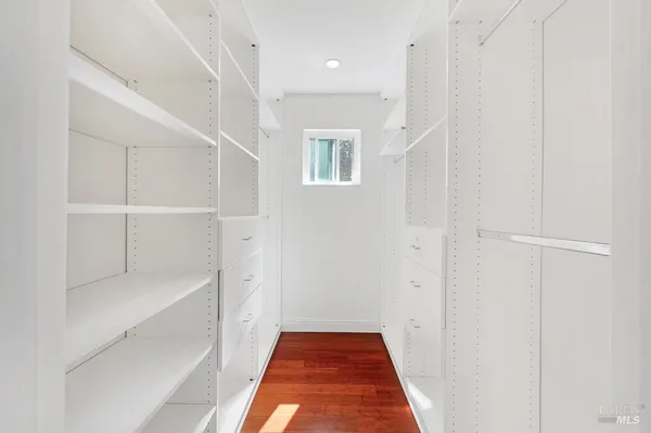 $695,000 | 8148 Bodega Avenue, Sebastopol, CA 95472