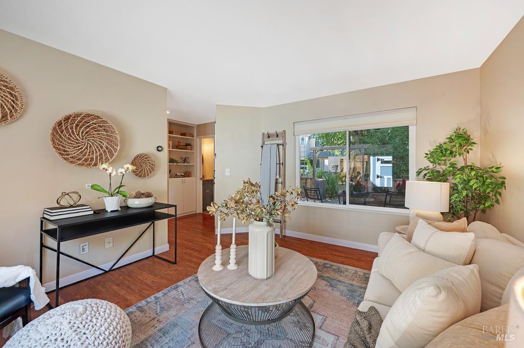 8148 Bodega Avenue Sebastopol, CA 95472 - Photo 8 of 31