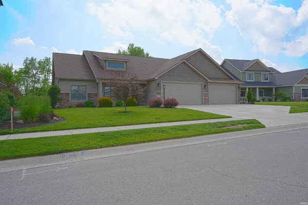 $493,900 | 15279 Leo Creek Boulevard, Leo, IN 46765