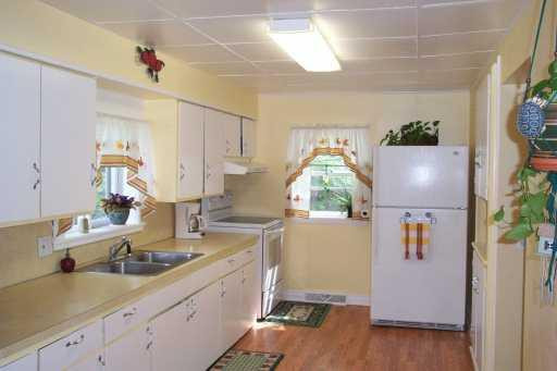 181 Riley Street Dundee, MI 48131 - Photo 6 of 8 Photo 6
