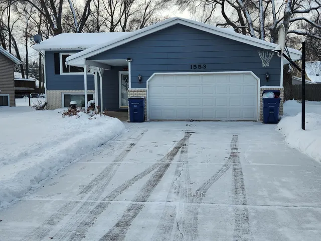 $274,900 | 1553 32nd Avenue North, St. Cloud, MN 56303