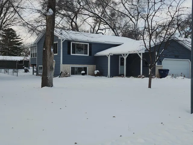 $274,900 | 1553 32nd Avenue North, St. Cloud, MN 56303