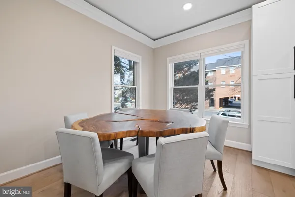 $5,000 | 1170 North Vernon Street, Arlington, VA 22201