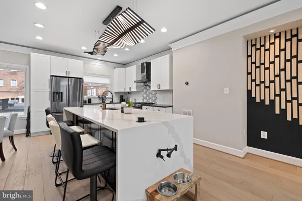 $5,000 | 1170 North Vernon Street, Arlington, VA 22201