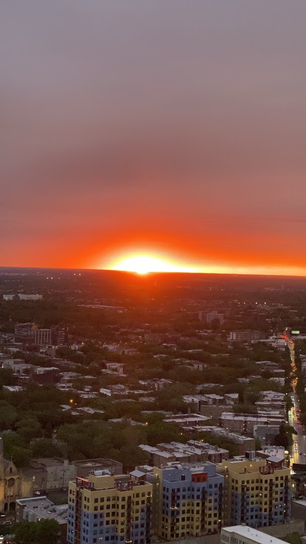 5415 North Sheridan Road, Unit 5010 Chicago, IL 60640 - Photo 2 of 9