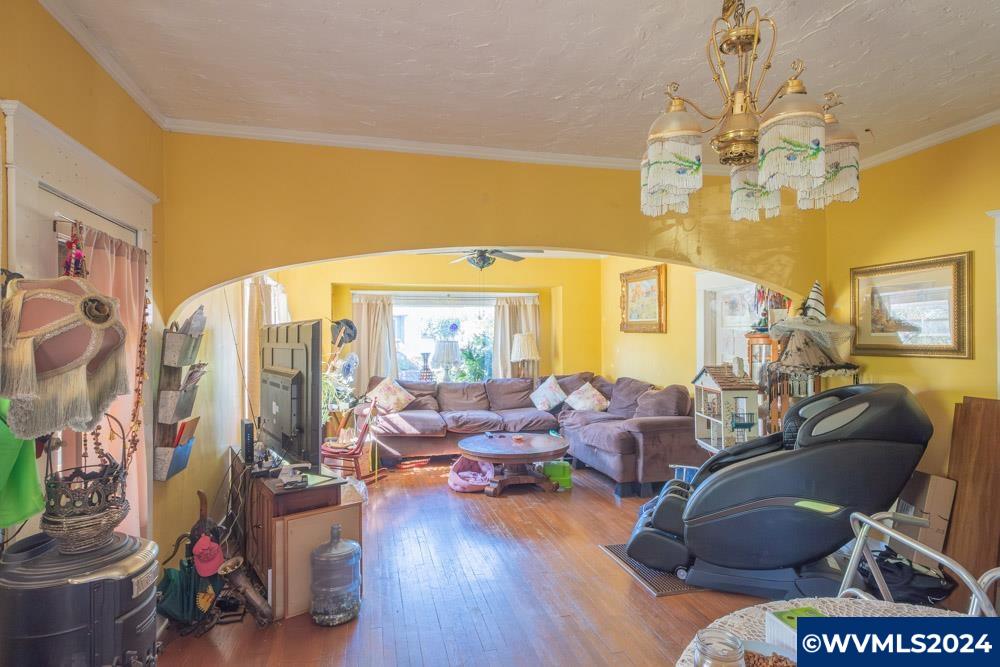 837 Southwest 10th Avenue Albany, OR 97321 - Photo 3 of 20 Gallery Image 3