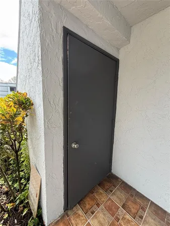 $3,000 | 155 Lakeview Drive, Unit 101, Weston, FL 33326