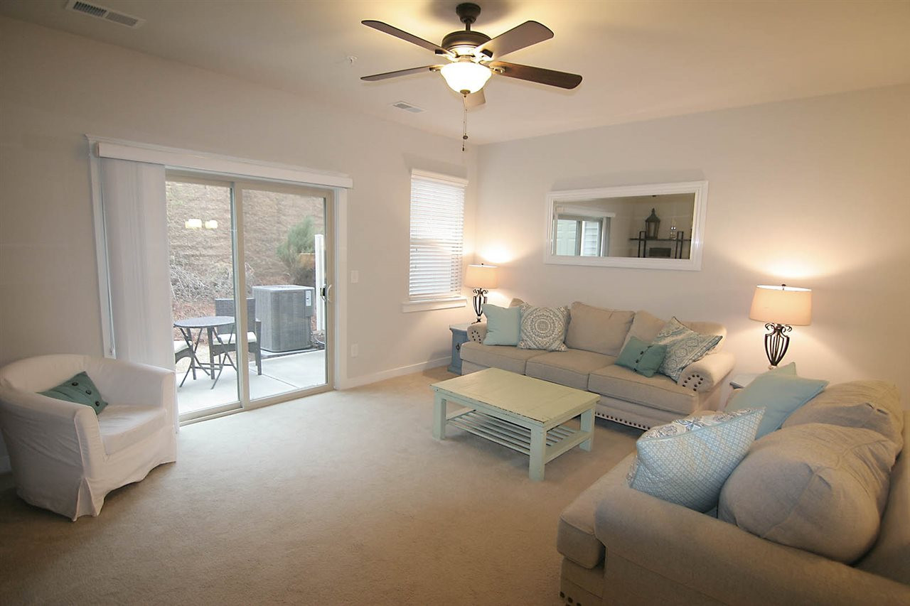 7816 Allscott Way Raleigh, NC 27612 - Photo 8 of 22 Family Room