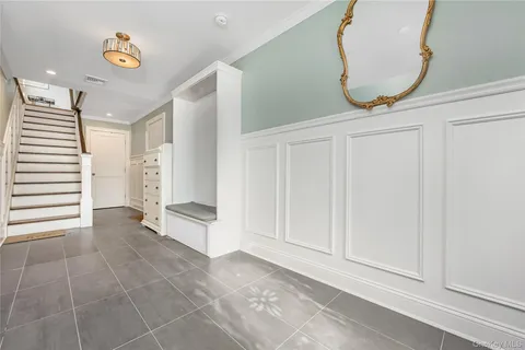 $875,000 | 24 North Boulevard, East Rockaway, NY 11518