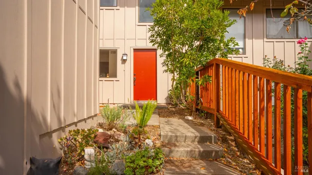 a view of a pathway of a house