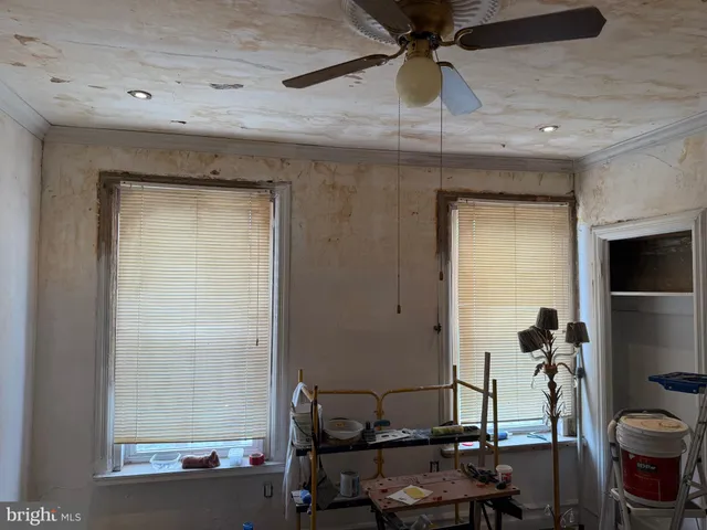 $129,900 | 935 Edgley Street, Philadelphia, PA 19122