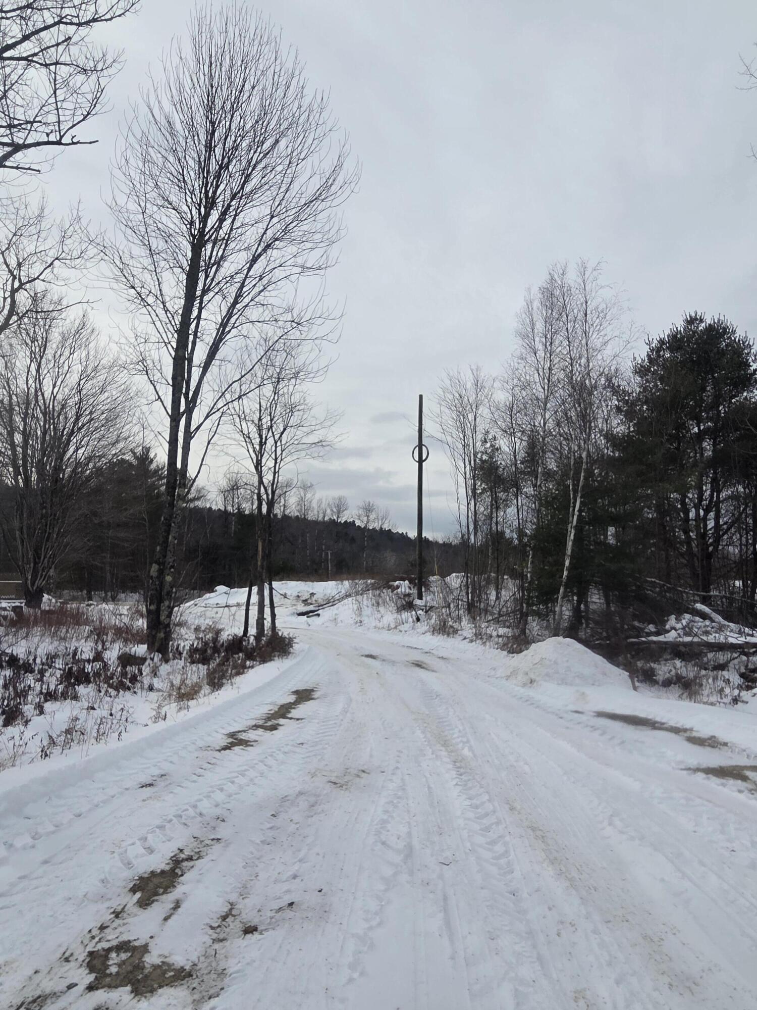 22 East Dixfield Road Dixfield, ME 04224 - Photo 3 of 13 20251217_132416