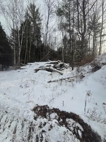 $89,000 | 22 East Dixfield Road, Dixfield, ME 04224