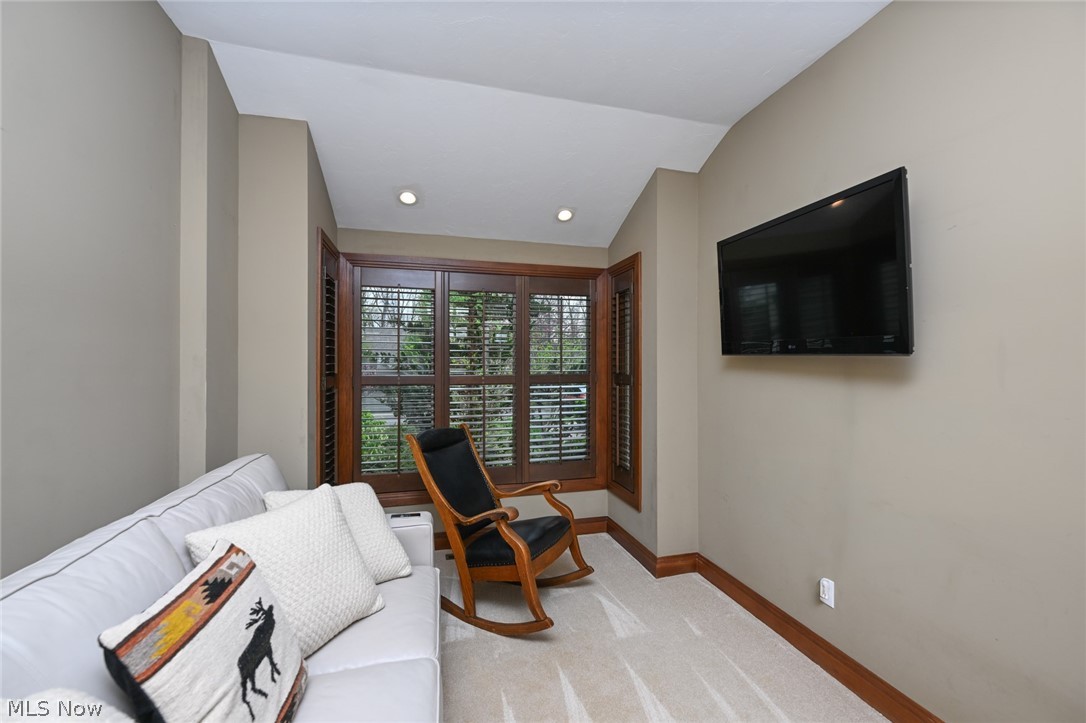 3382 East Glencoe Road Richfield, OH 44286 - Photo 9 of 46