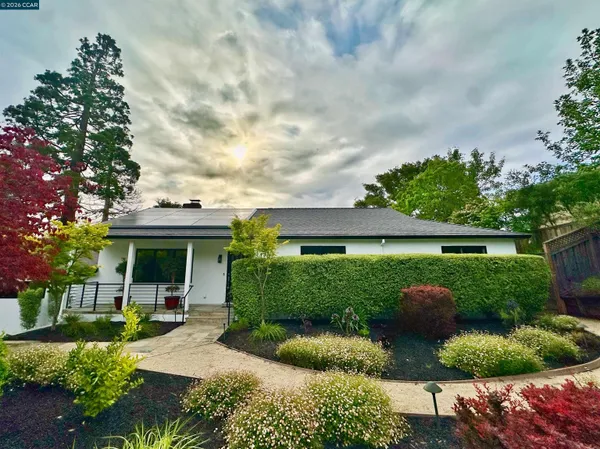 $2,450,000 | 31 Crestview Drive, Orinda, CA 94563