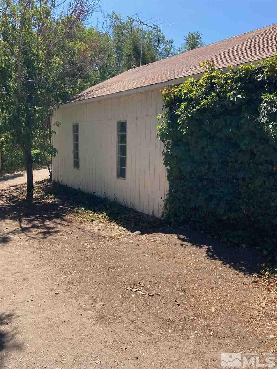968 Gear Street Reno, NV 89503 - Photo 6 of 19 a backyard of a house with lots of green space