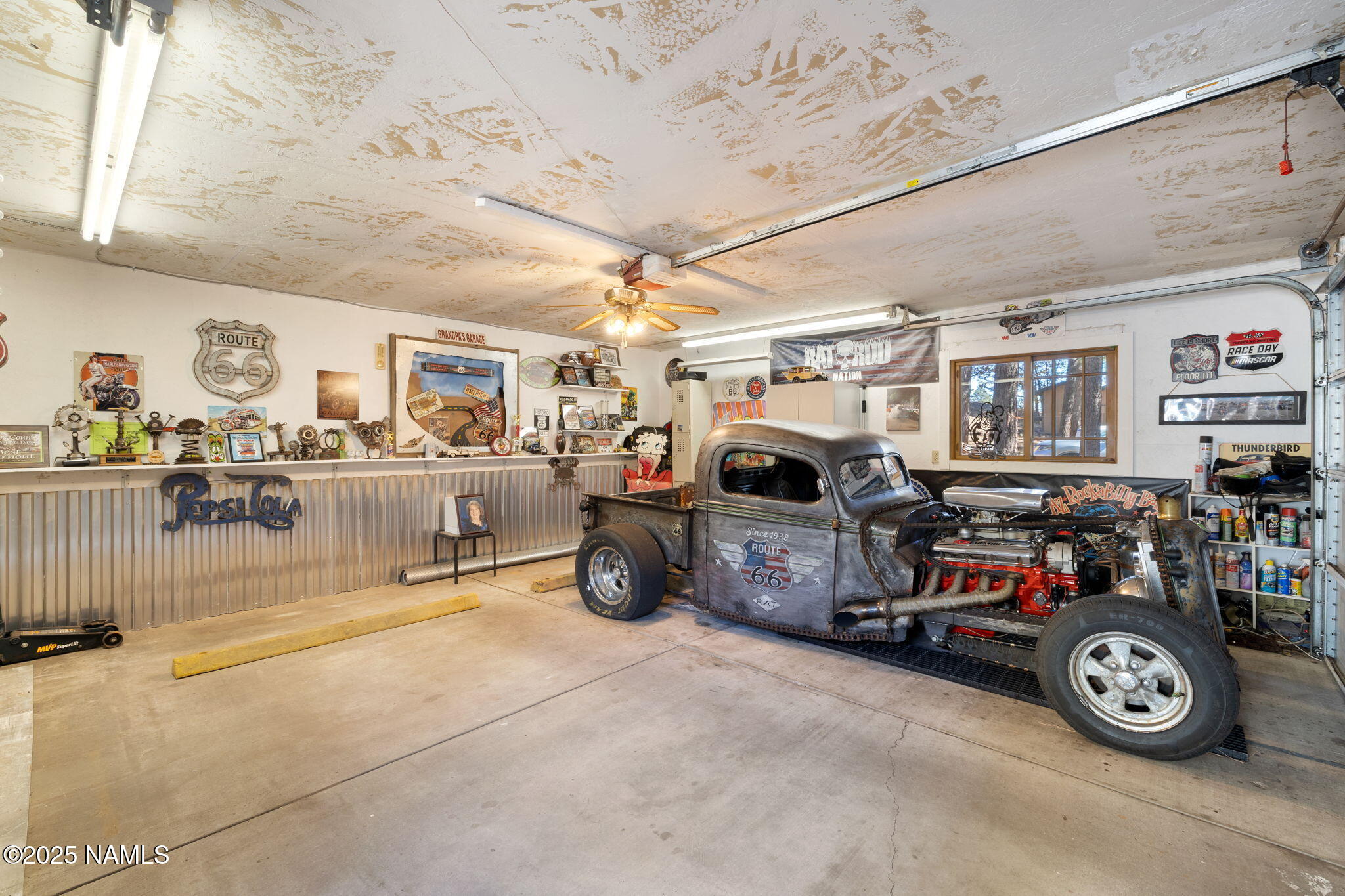 2401 West Rte 66 Flagstaff, AZ 86001 - Photo 39 of 47 a view of parking garage with cars