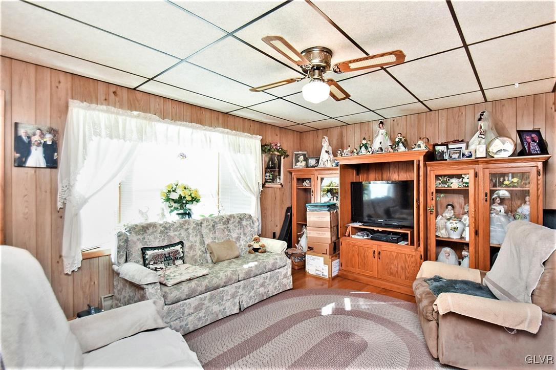 460 Hill Road Palmerton, PA 18071 - Photo 13 of 30 Gallery Image 13