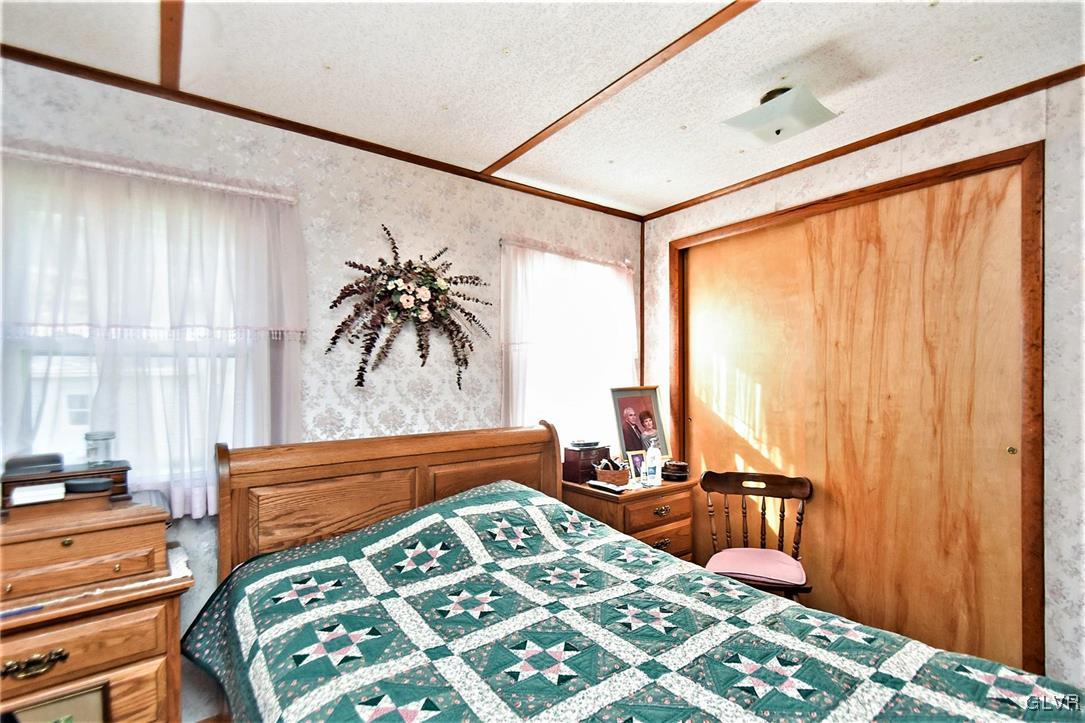 460 Hill Road Palmerton, PA 18071 - Photo 20 of 30 Gallery Image 20