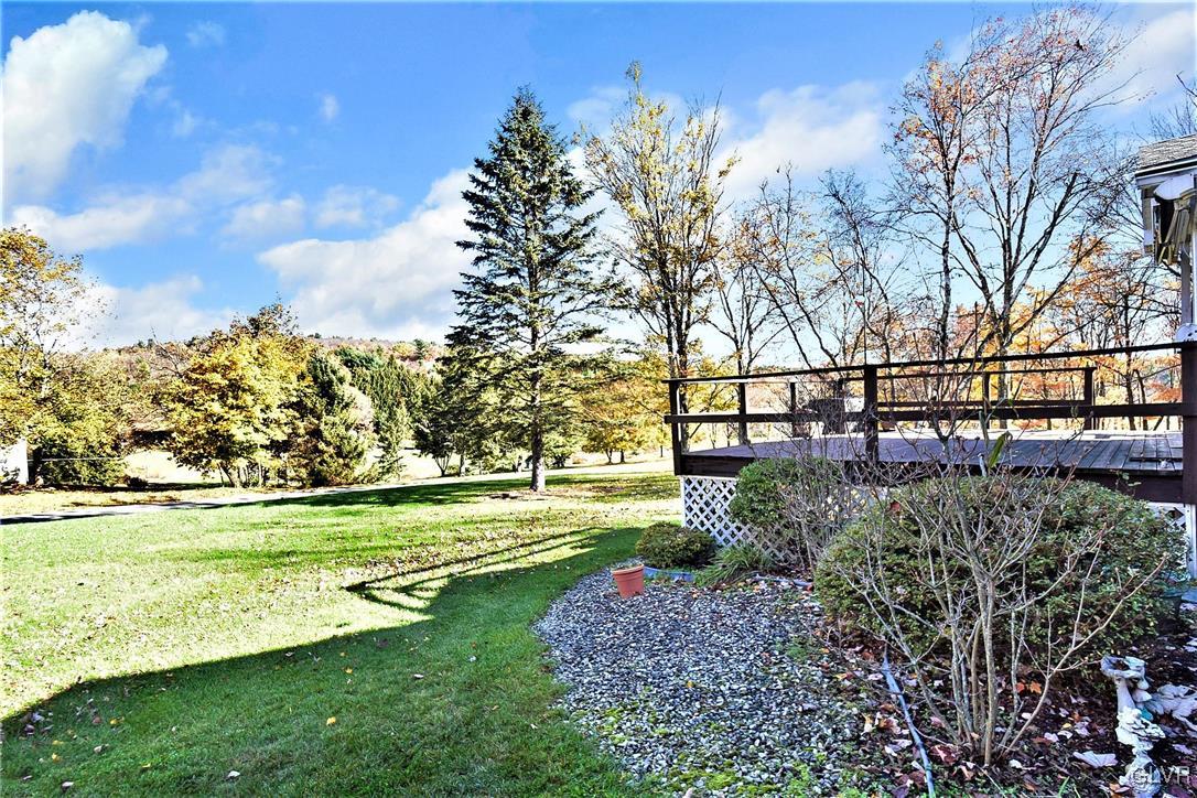 460 Hill Road Palmerton, PA 18071 - Photo 4 of 30 Gallery Image 4