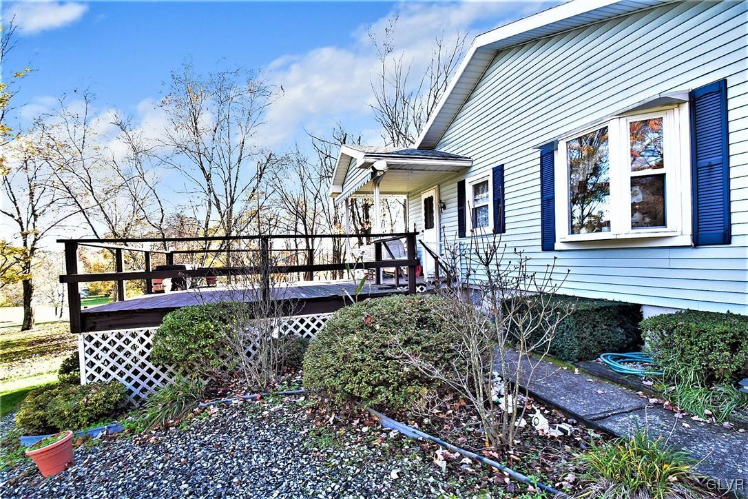 460 Hill Road Palmerton, PA 18071 - Photo 5 of 30 Gallery Image 5