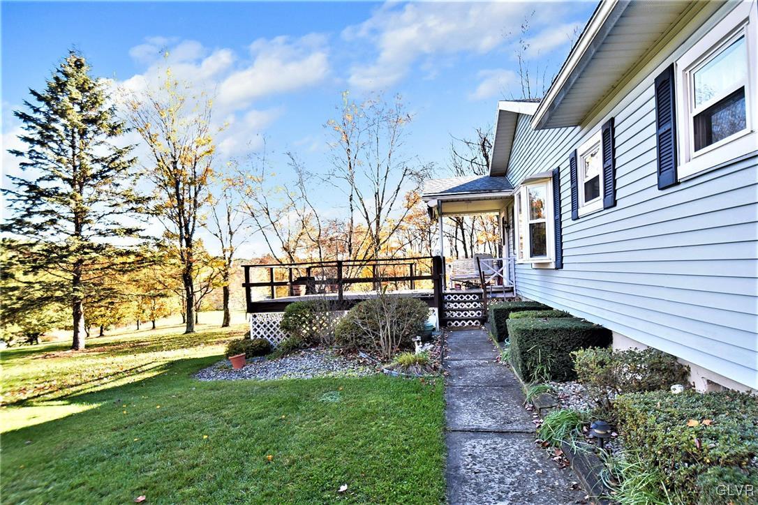 460 Hill Road Palmerton, PA 18071 - Photo 6 of 30 Gallery Image 6